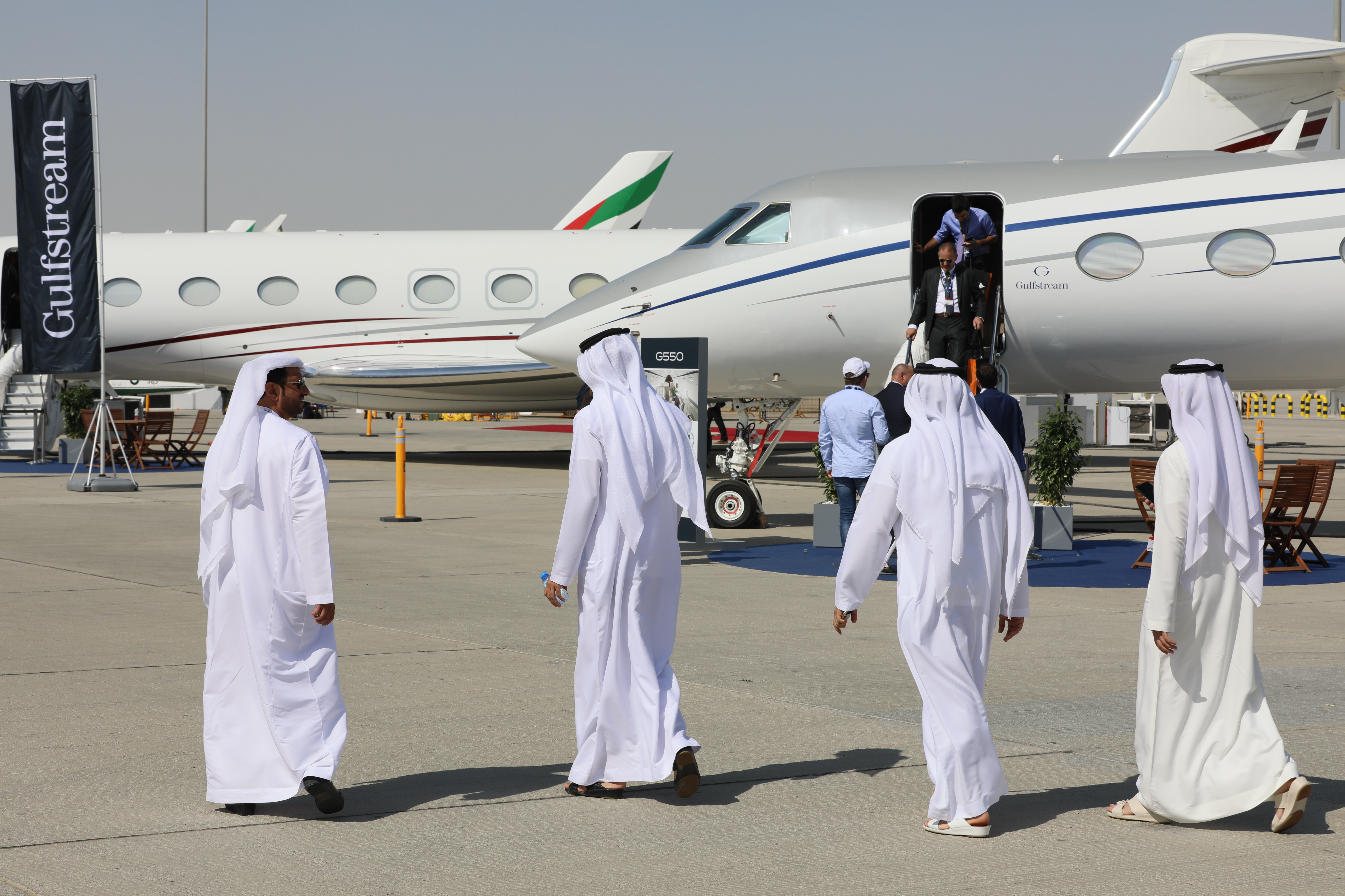 DUBAI AIRSHOW DOES BUSINESS DUBAI AIRSHOW 2025